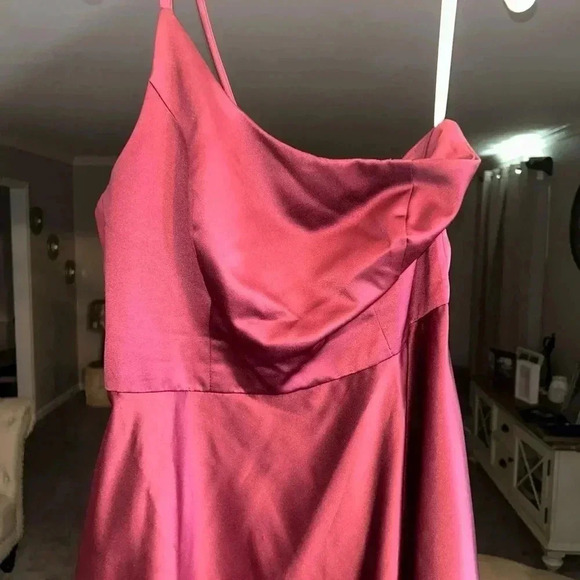 Formal Dress size 12 - Picture 8 of 9